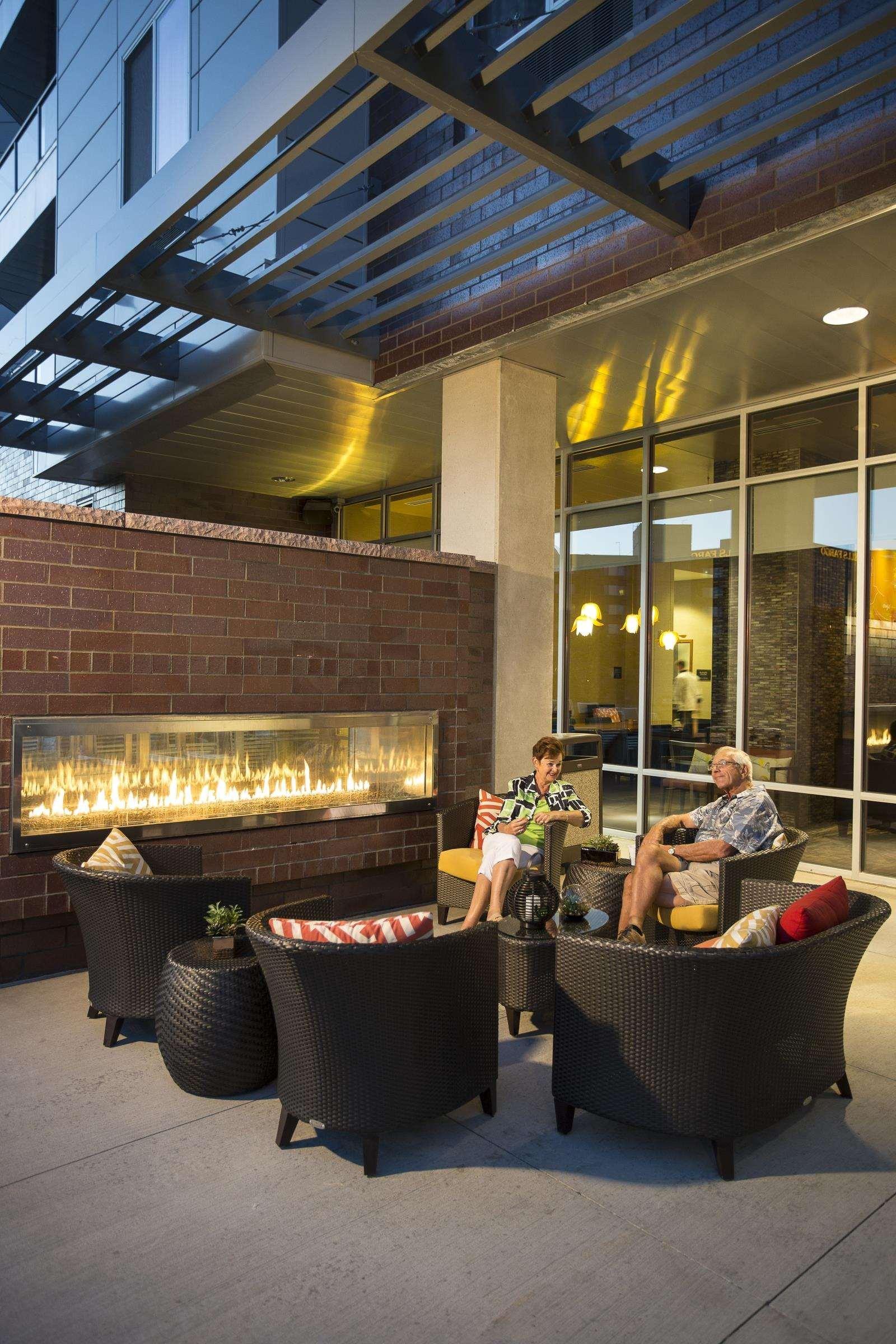 Hilton Garden Inn Sioux Falls Downtown Exteriör bild