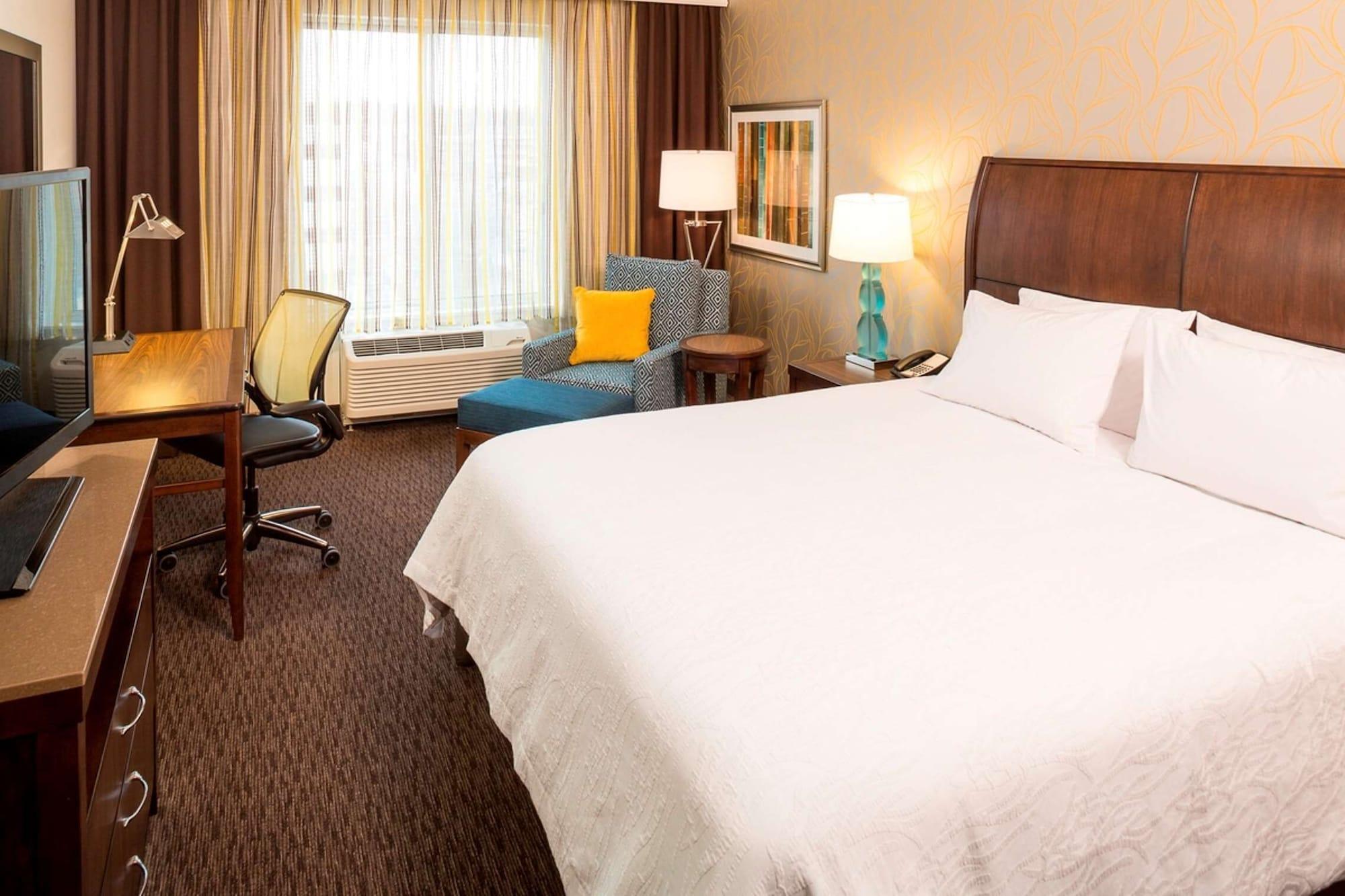 Hilton Garden Inn Sioux Falls Downtown Exteriör bild