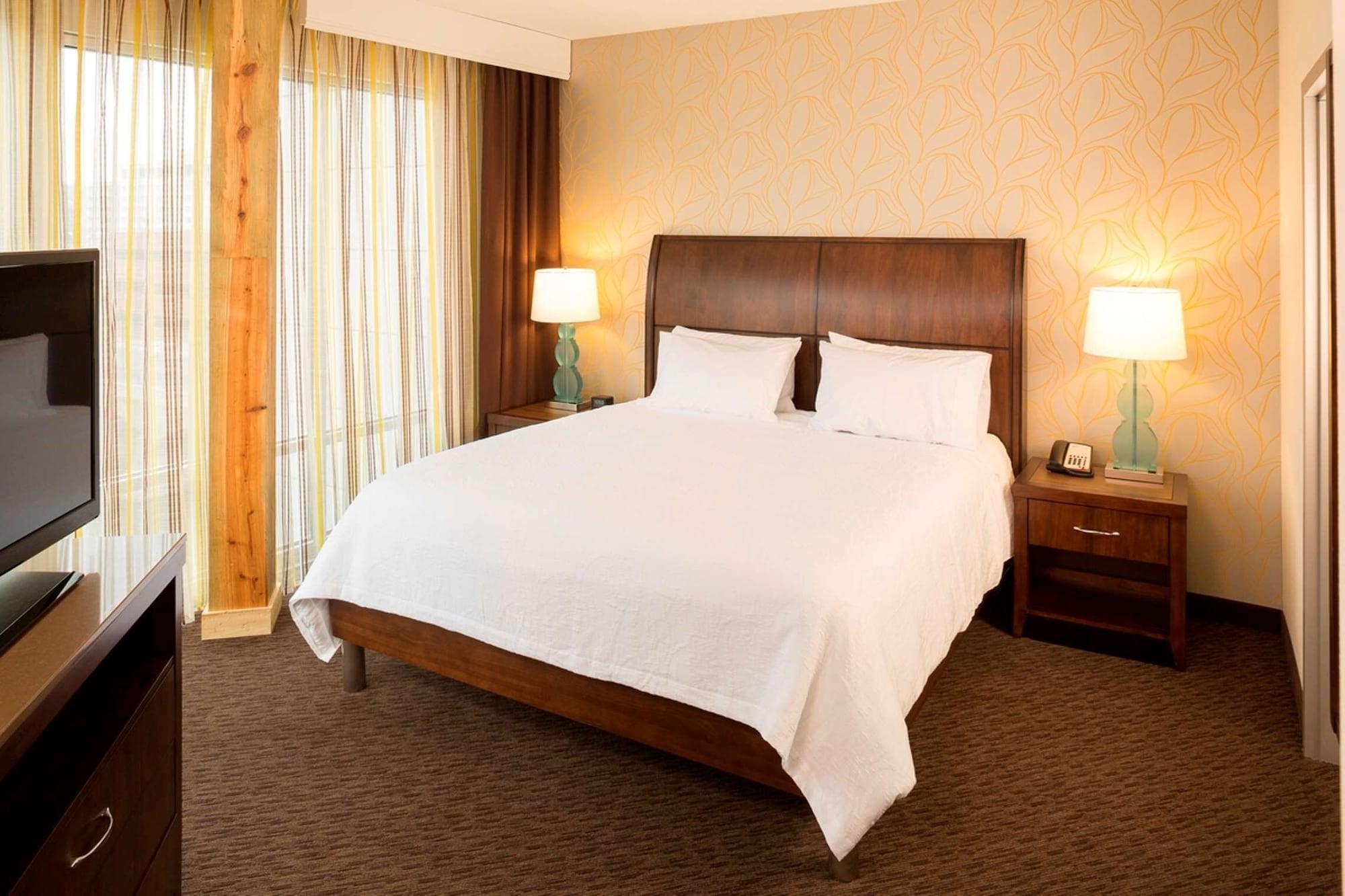 Hilton Garden Inn Sioux Falls Downtown Exteriör bild